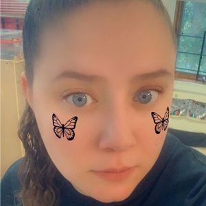 Meet your Posher, Brianna